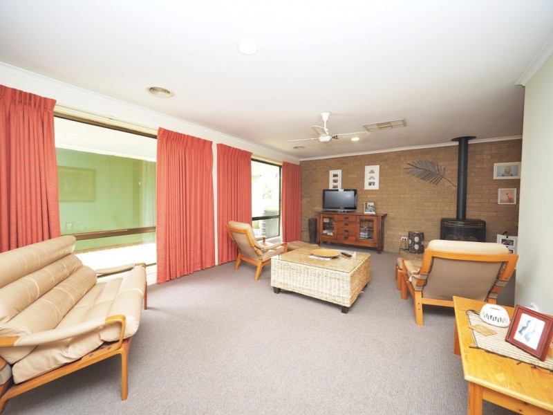 4 Melaleuca Court, Ararat VIC 3377