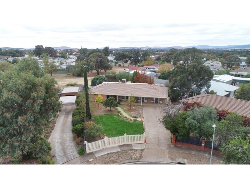 4 Melaleuca Court, Ararat VIC 3377