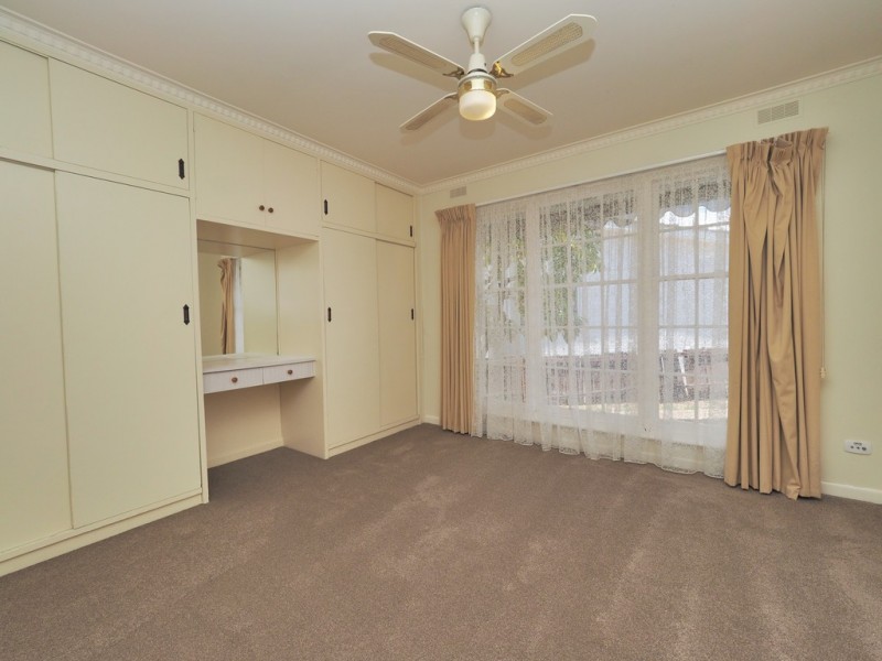 43 McNeill Street, Ararat VIC 3377