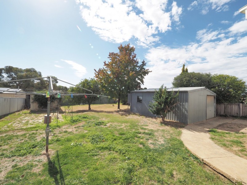 43 McNeill Street, Ararat VIC 3377