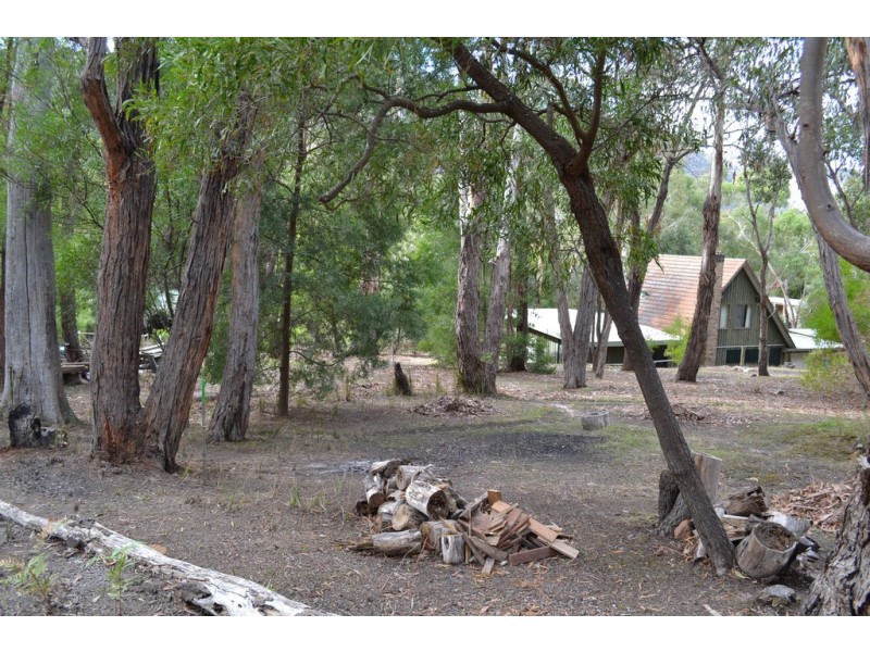75 High Road, Halls Gap VIC 3381