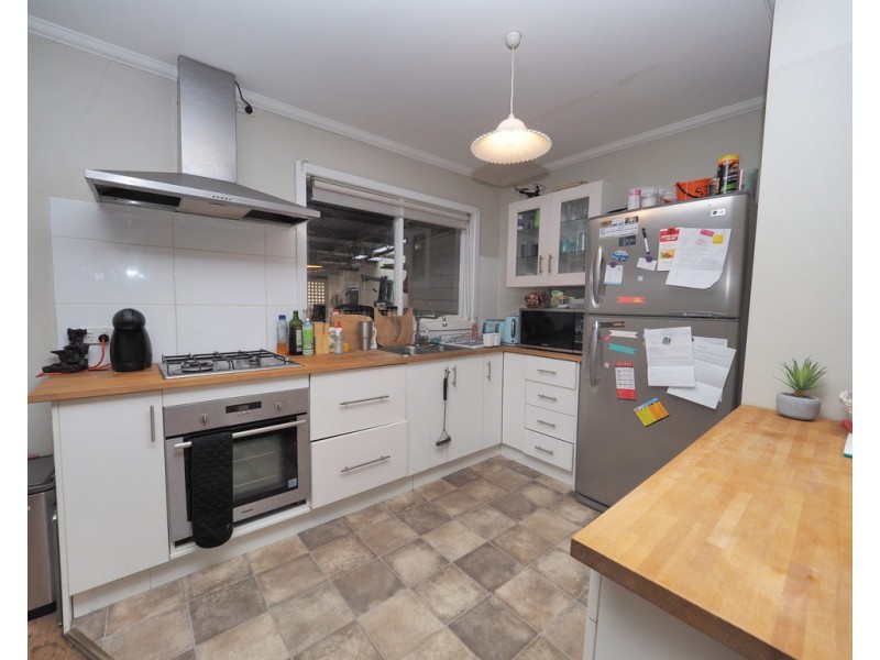 21 Blake Street, Ararat VIC 3377