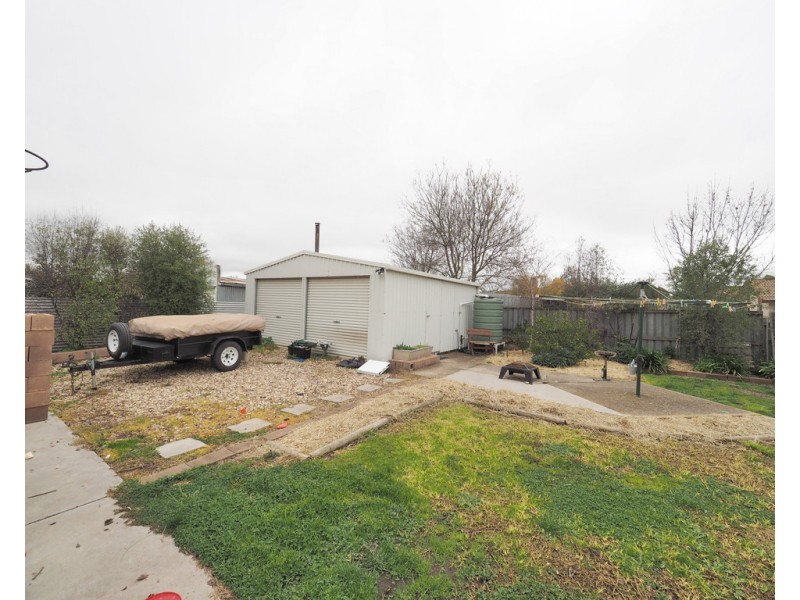 21 Blake Street, Ararat VIC 3377