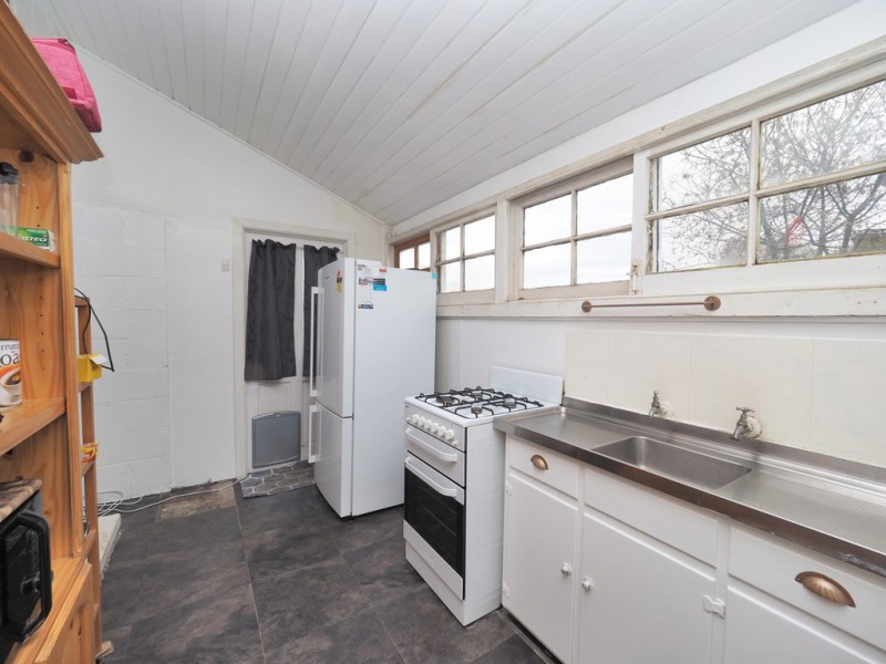 74 Rundell Street, Ararat VIC 3377