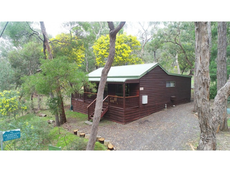 64 Scott Road, Halls Gap VIC 3381