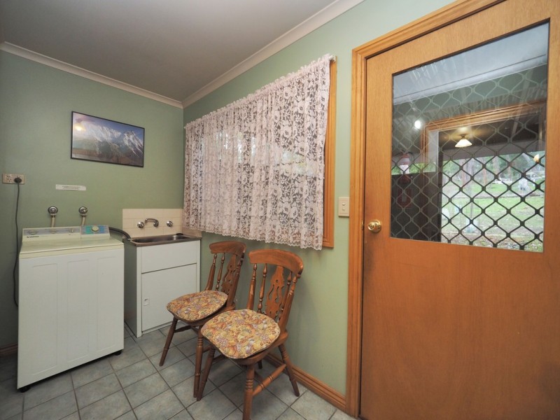 64 Scott Road, Halls Gap VIC 3381