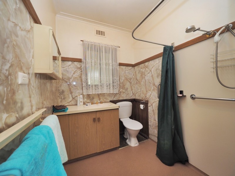 20 Ford Street, Ararat VIC 3377