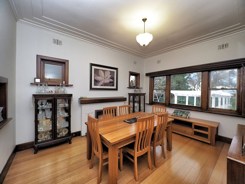 8-10 Barkly Street West, Ararat VIC 3377