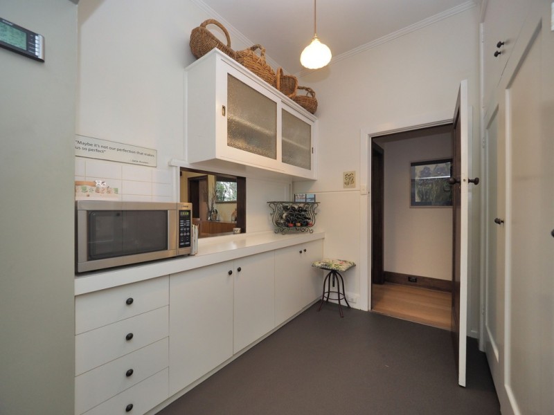 8-10 Barkly Street West, Ararat VIC 3377