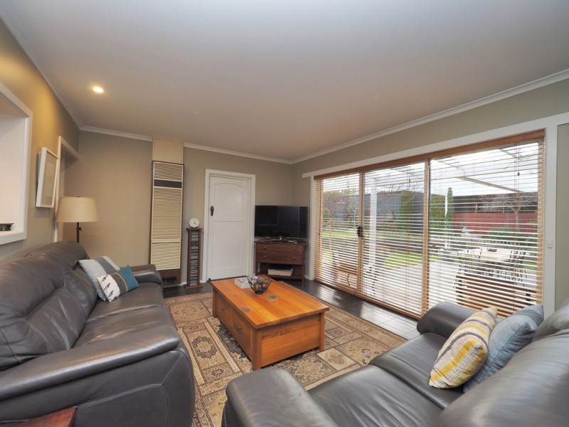 8-10 Barkly Street West, Ararat VIC 3377