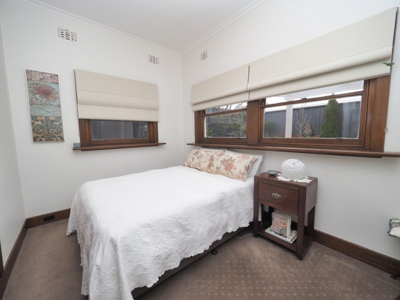 8-10 Barkly Street West, Ararat VIC 3377
