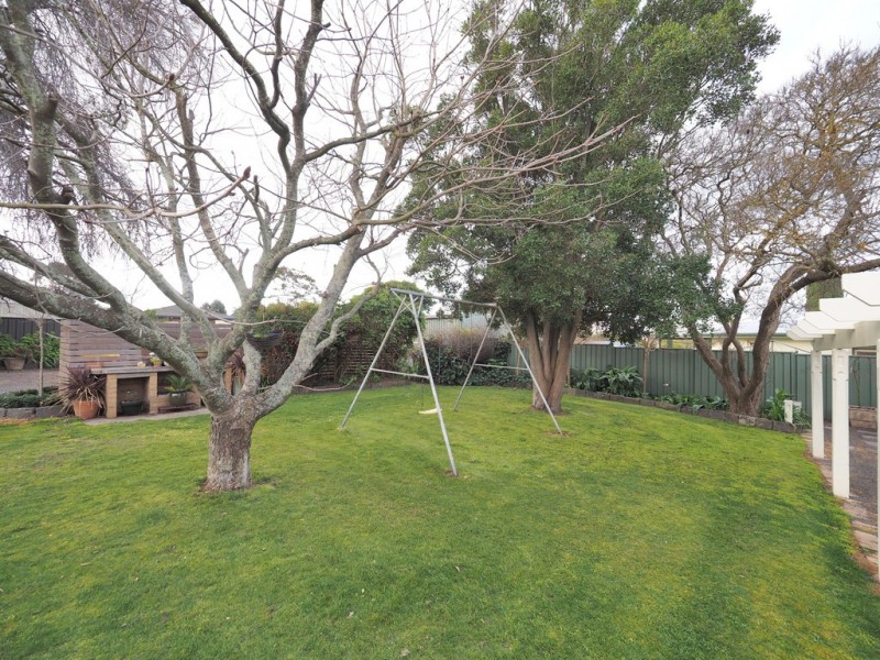 8-10 Barkly Street West, Ararat VIC 3377