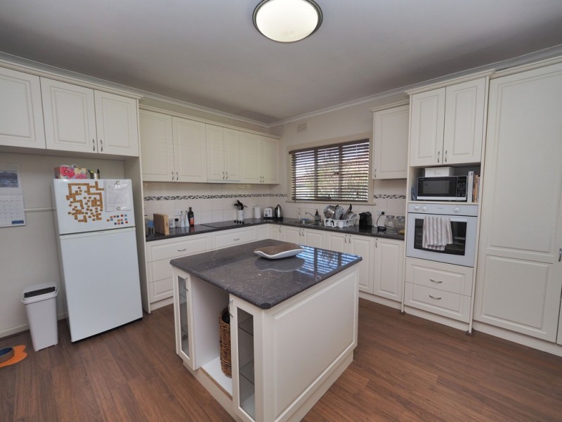 6 Spalding Street, Ararat VIC 3377