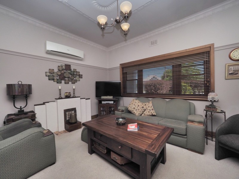 4 View Point Street, Ararat VIC 3377