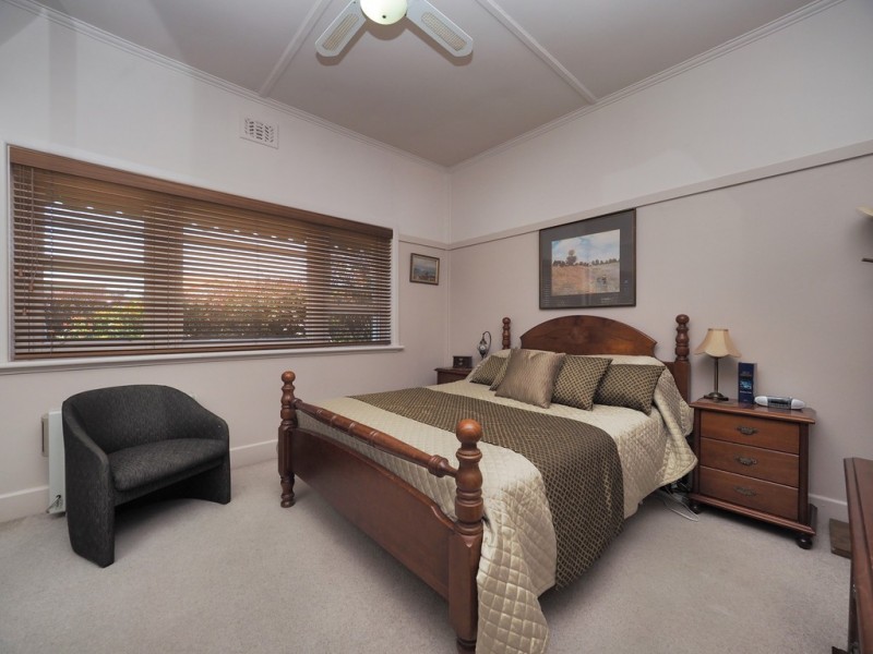 4 View Point Street, Ararat VIC 3377