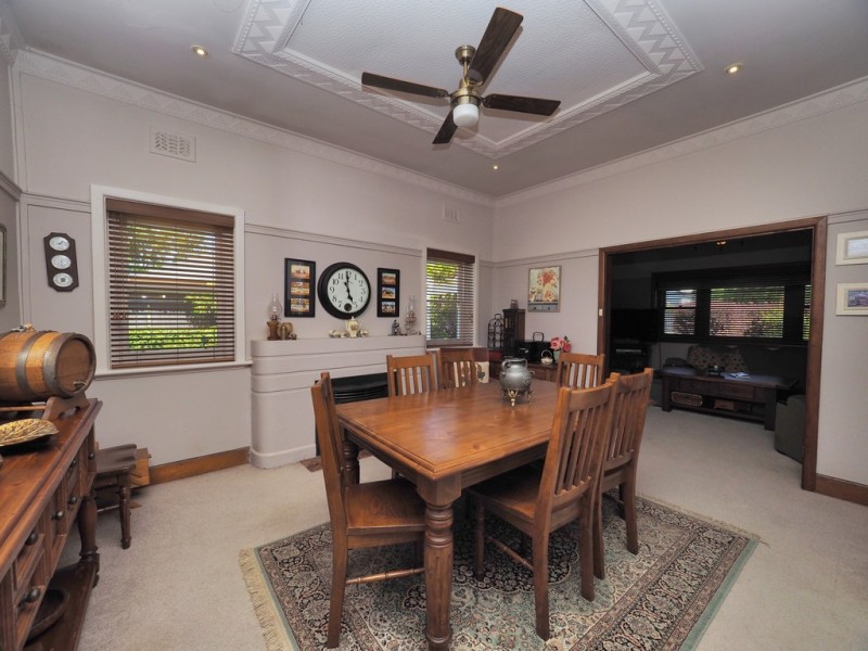 4 View Point Street, Ararat VIC 3377