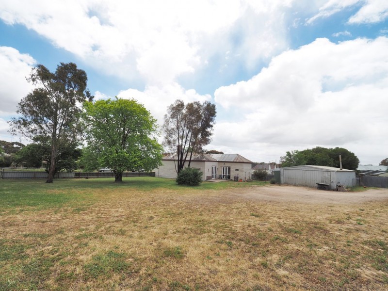 4 Grano Street, Ararat VIC 3377