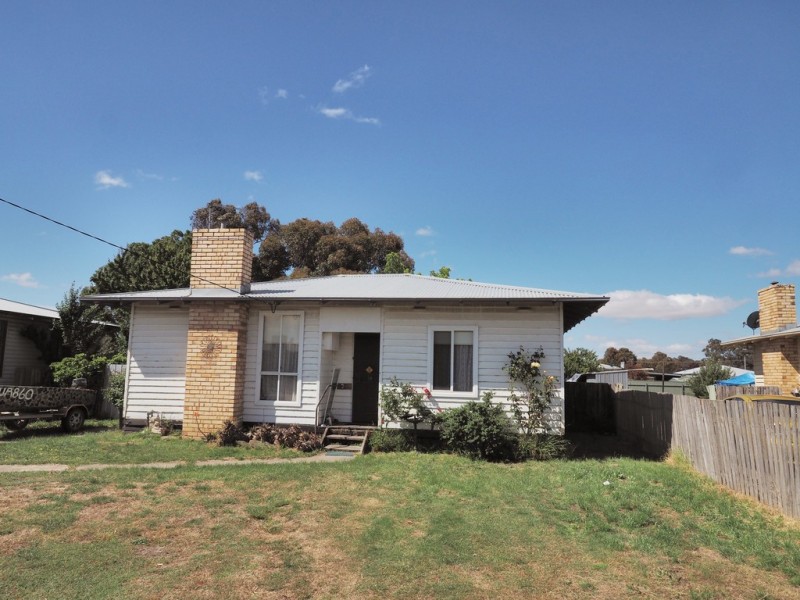 14 Murphy Street, Ararat VIC 3377