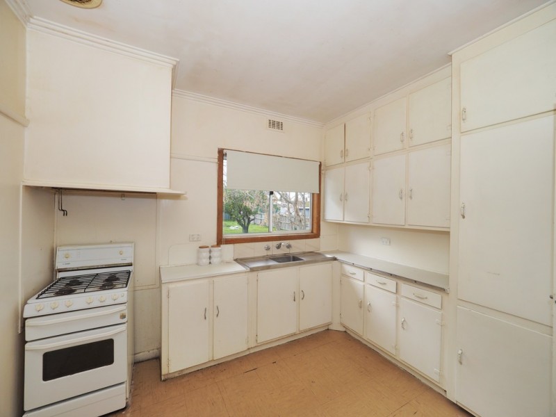 14 Murphy Street, Ararat VIC 3377