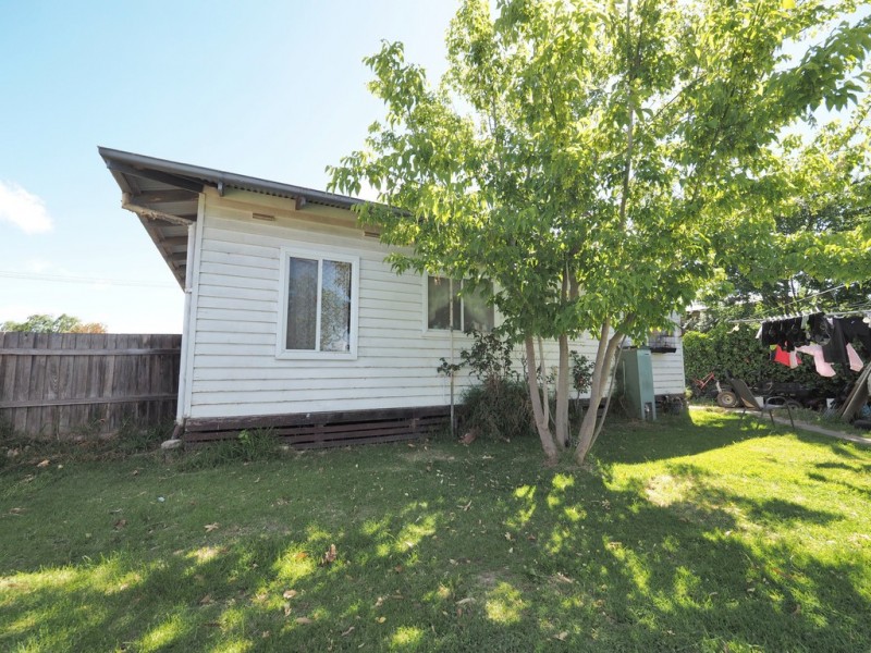 14 Murphy Street, Ararat VIC 3377