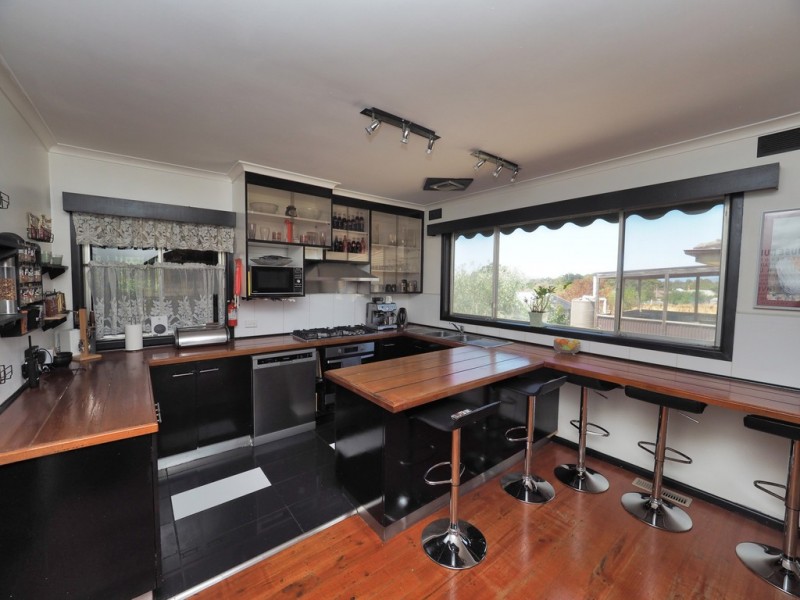 49 McNeill Street, Ararat VIC 3377