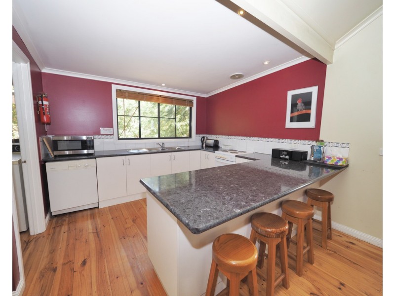 320 Grampians Road, Halls Gap VIC 3381