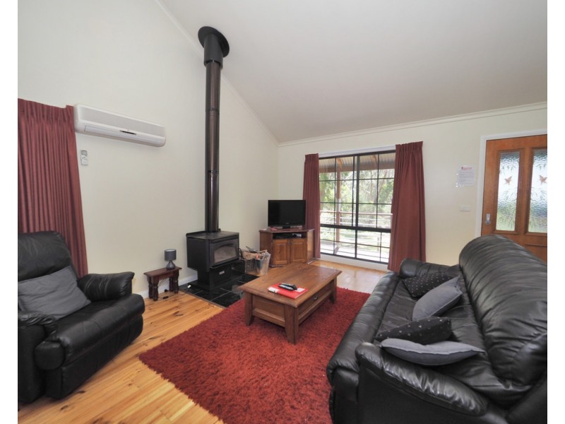 320 Grampians Road, Halls Gap VIC 3381