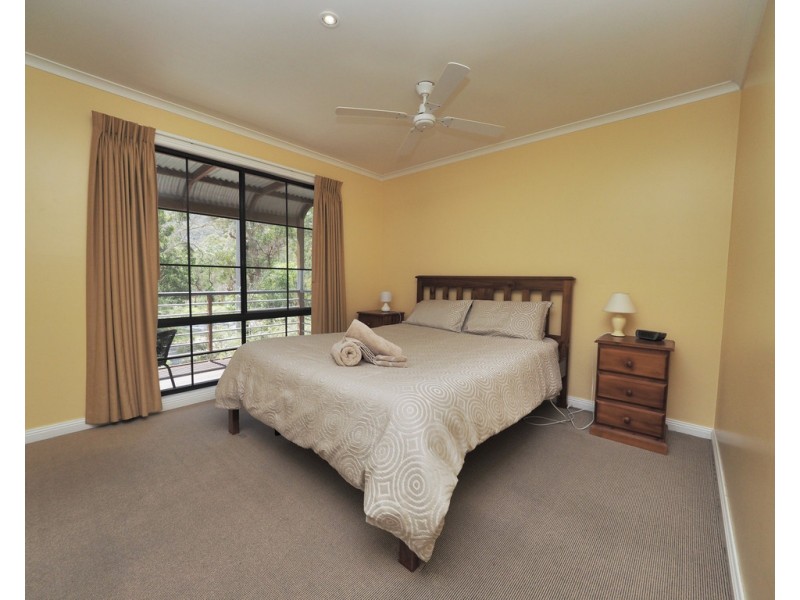 320 Grampians Road, Halls Gap VIC 3381