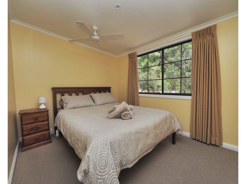320 Grampians Road, Halls Gap VIC 3381