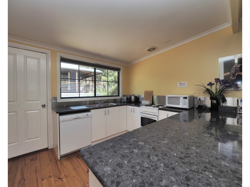 320 Grampians Road, Halls Gap VIC 3381