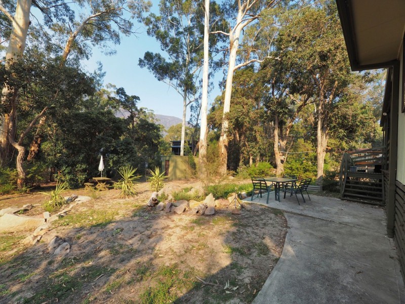 89 Scott Road, Halls Gap VIC 3381