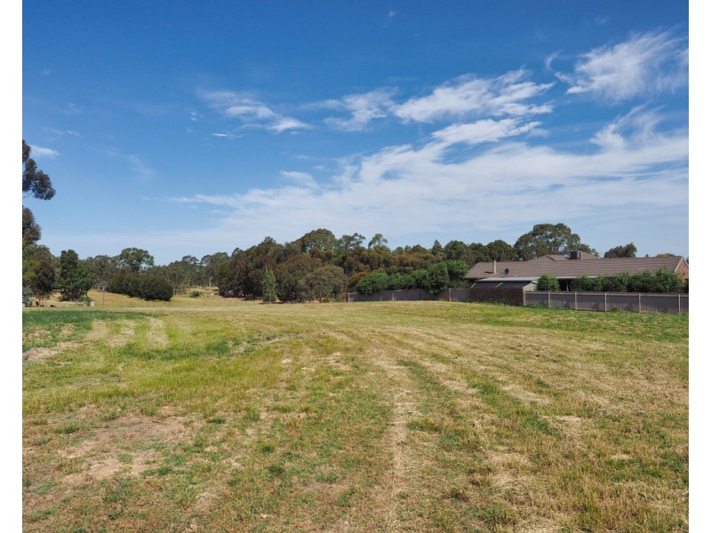 Lot 3, 64 Tatyoon Road, Ararat VIC 3377