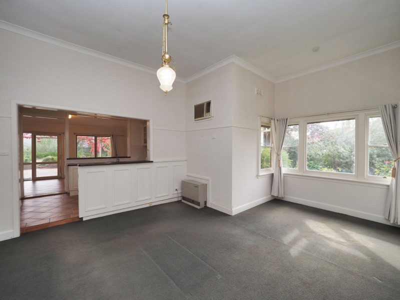 33 Vincent Street, Ararat VIC 3377