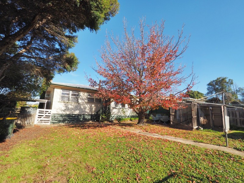 14 Truscott Street, Ararat VIC 3377