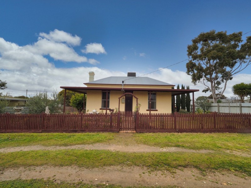 36 Maude Street, Ararat VIC 3377