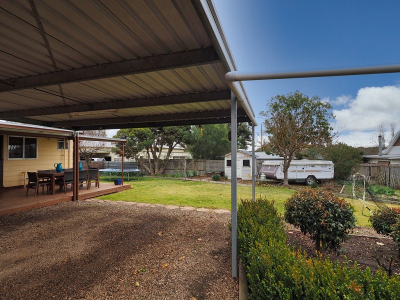 36 Maude Street, Ararat VIC 3377