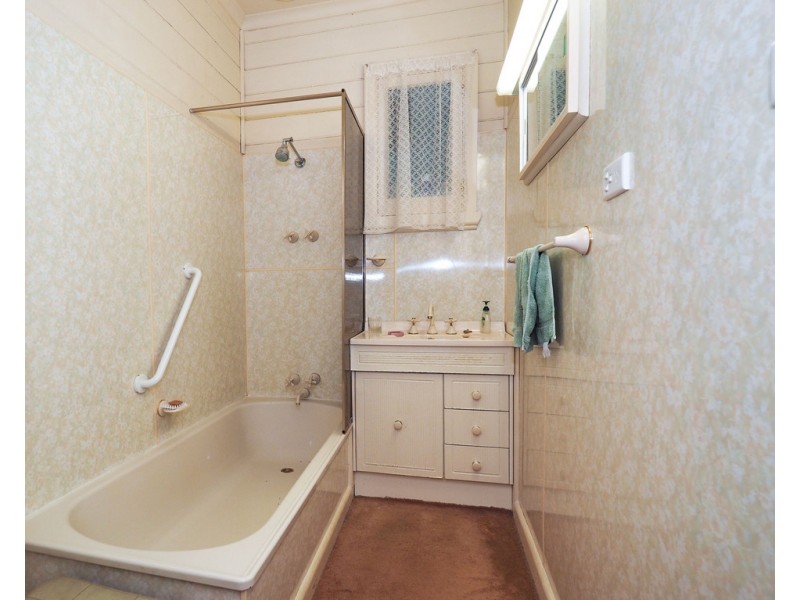 102 Main Street, Willaura VIC 3379