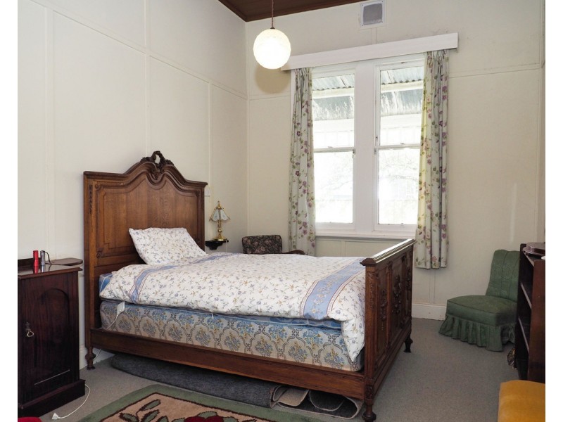 102 Main Street, Willaura VIC 3379