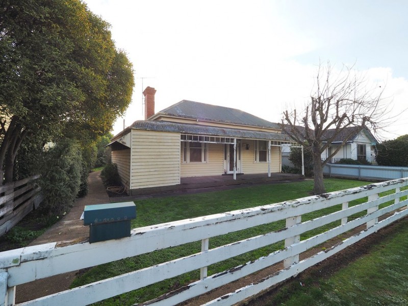110 Main Street, Willaura VIC 3379