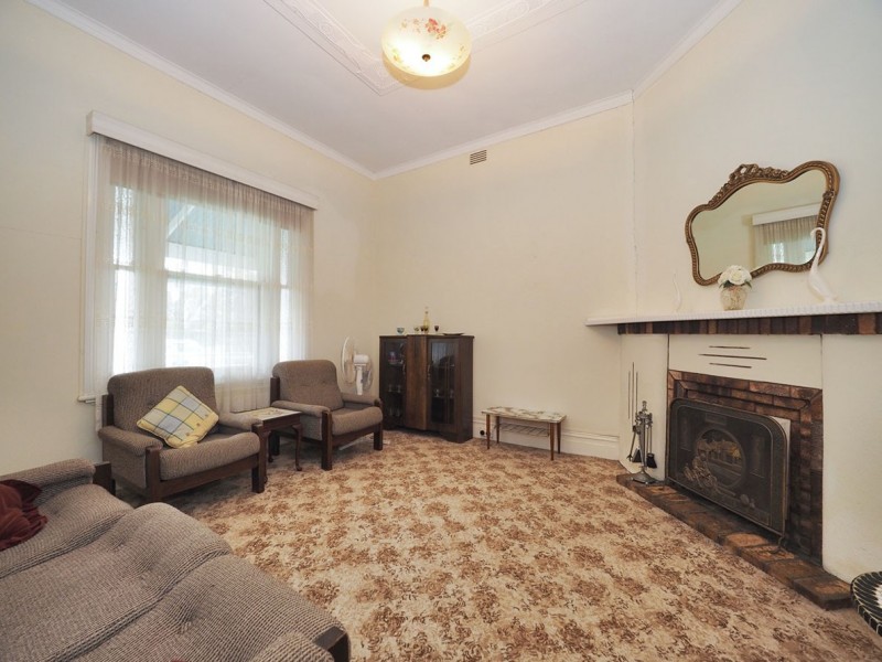 110 Main Street, Willaura VIC 3379