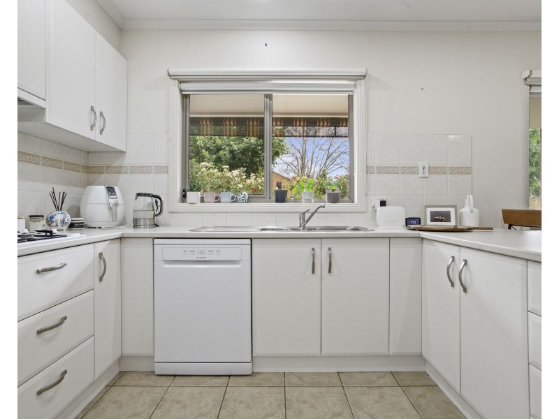 15A Barkly Street West, Ararat VIC 3377