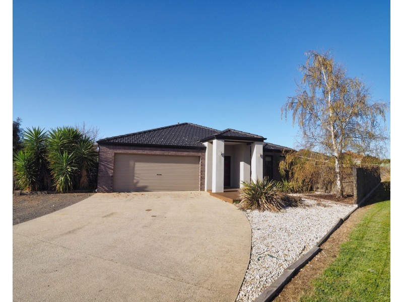 14 Beveridge Street, Ararat VIC 3377