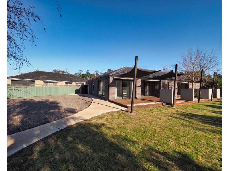 14 Beveridge Street, Ararat VIC 3377