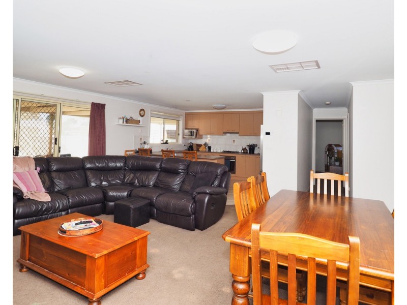 30 Elizabeth Street, Ararat VIC 3377