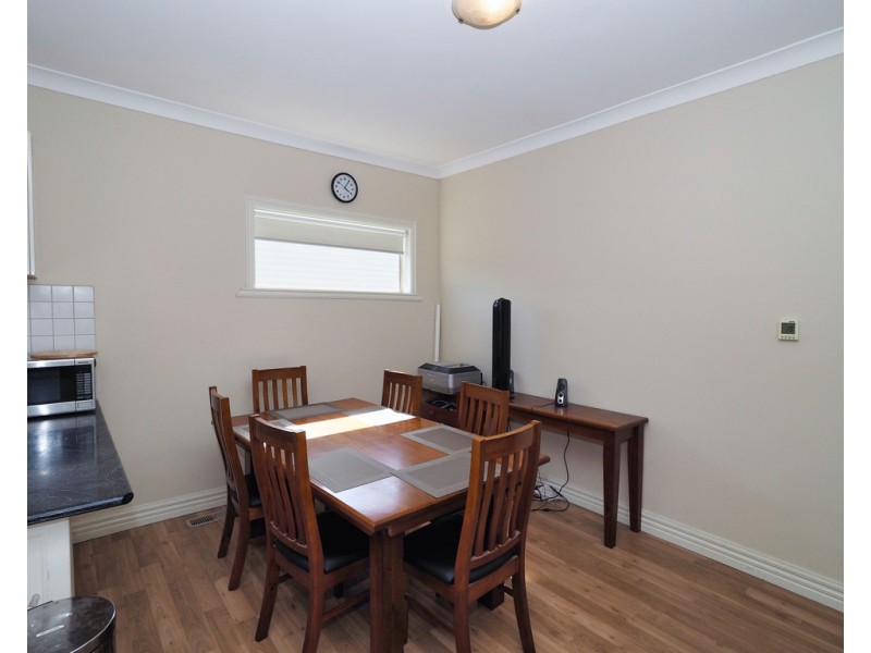 64 Moore Street, Ararat VIC 3377