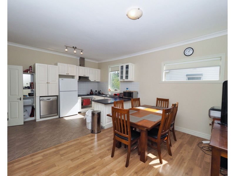 64 Moore Street, Ararat VIC 3377