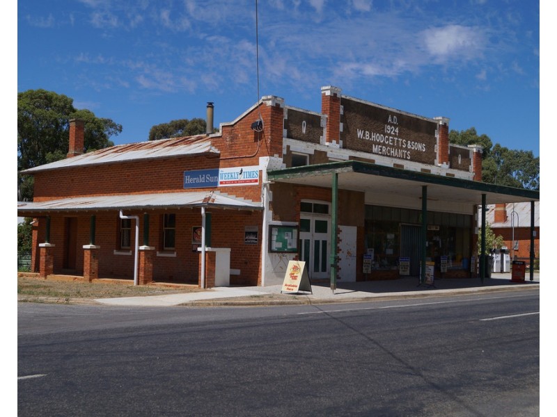 64 Burke Street, Landsborough VIC 3384