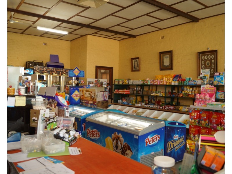 64 Burke Street, Landsborough VIC 3384