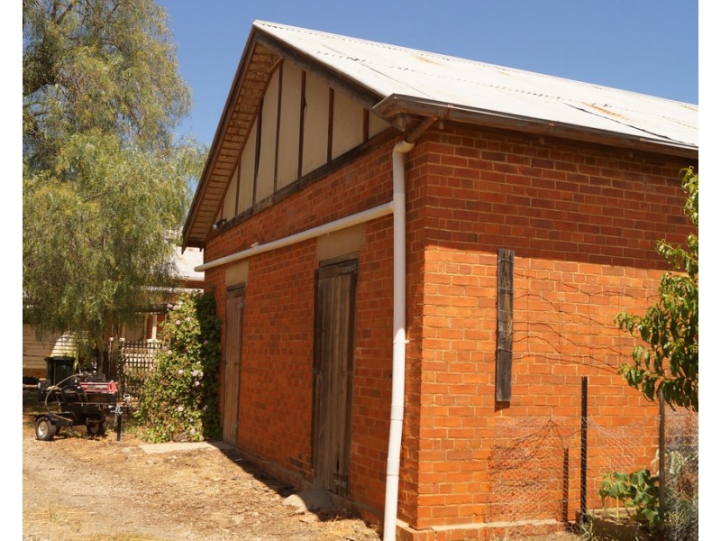 64 Burke Street, Landsborough VIC 3384