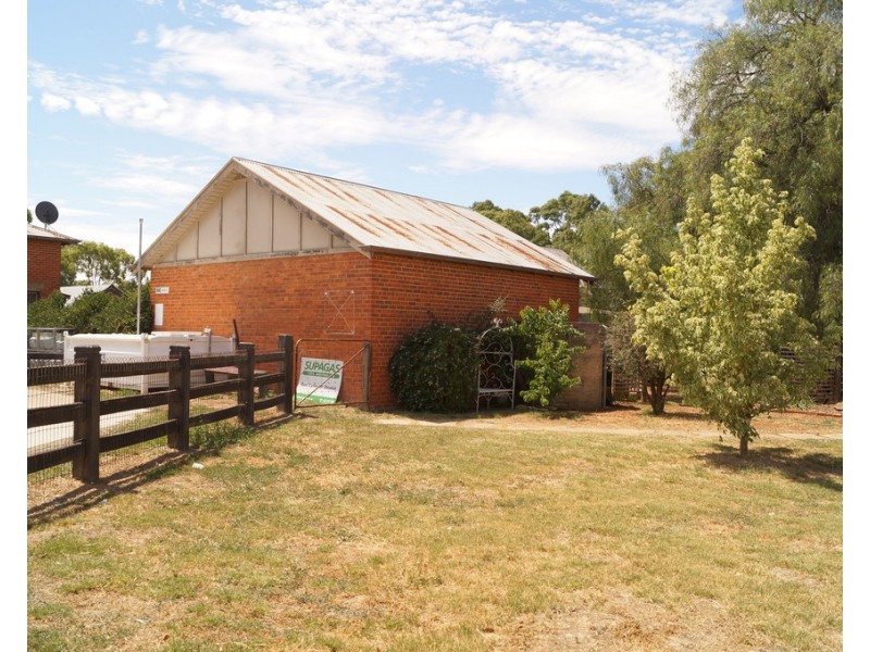 64 Burke Street, Landsborough VIC 3384